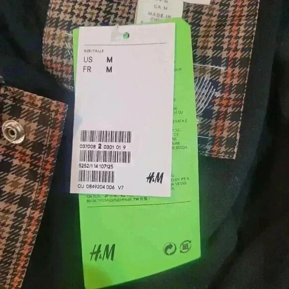 H&M Men's Beige/Black Plaid Windbreaker NEW - Picture 7 of 14